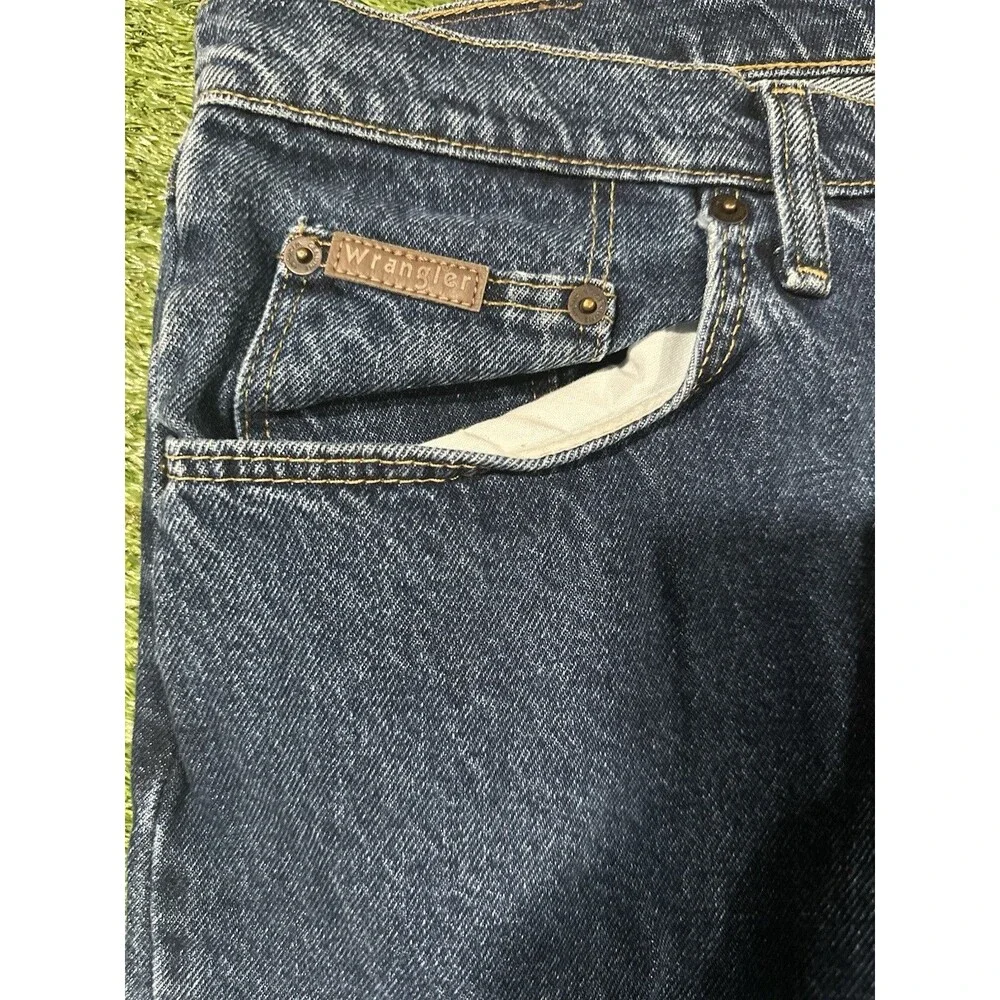 Genuine Wrangler Regular Fit Blue Jeans Size 42x30 Great Condition